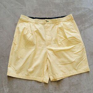 Tommy Hilfiger Mens Chino Golf Pleated Short Sz 38 Yellow